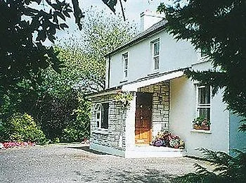 Grey Gables Bed & Breakfast